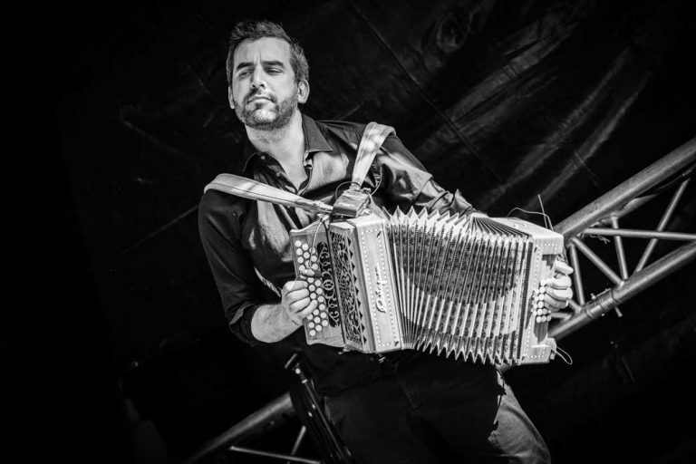 Lire la suite à propos de l’article Bal folk en solo – RZF